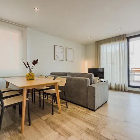 Daire Novus Homes Plaza Espana Barselona