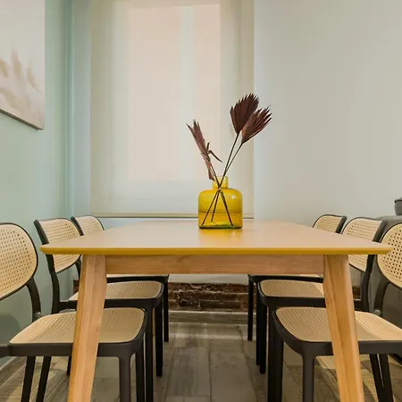 公寓 Novus Homes Plaza Espana *