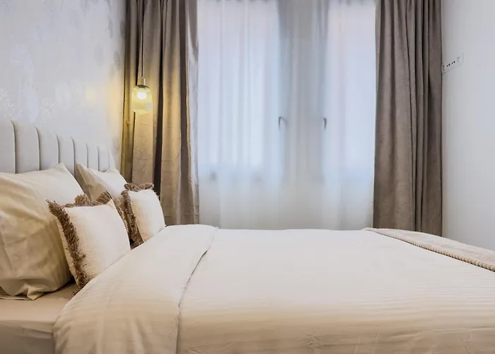 Novus Homes Plaza Espana شقة *