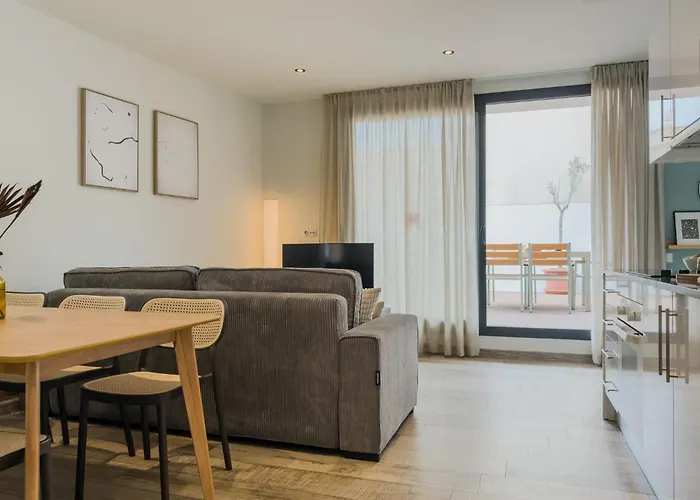 Novus Homes Plaza Espana * برشلونة